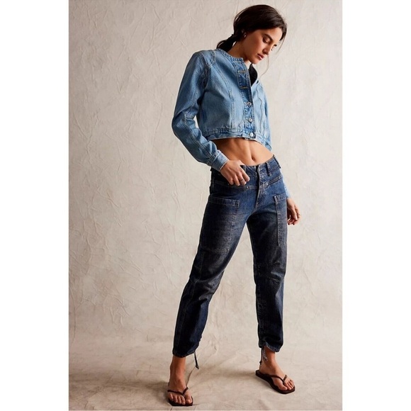Free People We The Free Oasis Denim Crop Jeans Relaxed Mid Rise Blue Size 29 - Picture 1 of 14